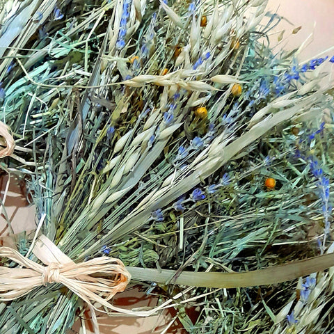 Munch Bunch Forage Bouquet
