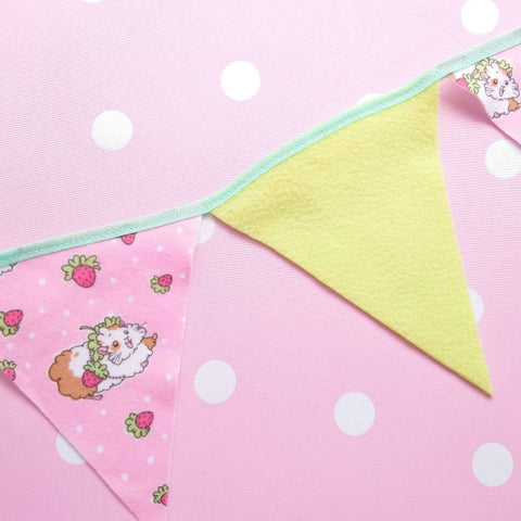 Guinea Pig Fleece Bunting